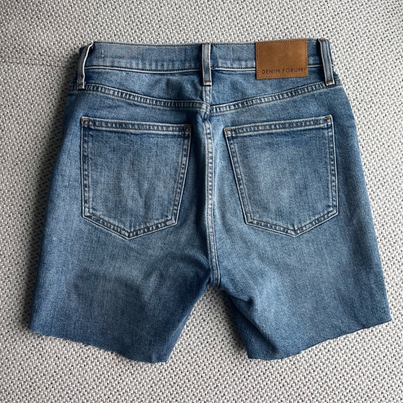 Aritzia Yoko Bermuda Shorts - Picture 6 of 10